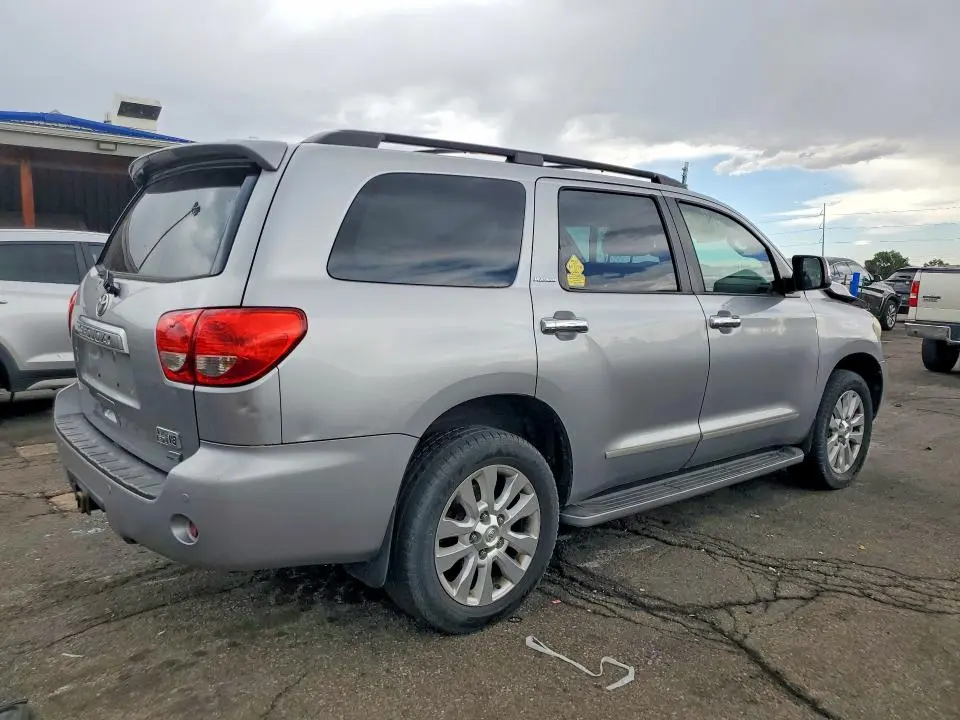 2010 TOYOTA SEQUOIA PLATINUM  