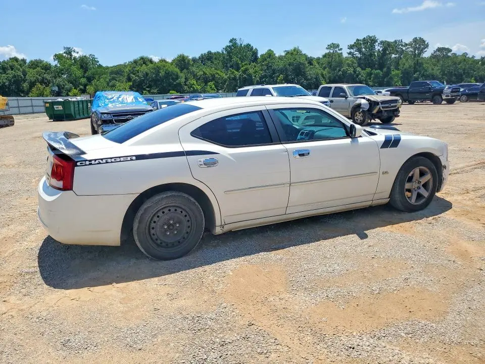2010 DODGE CHARGER SXT  