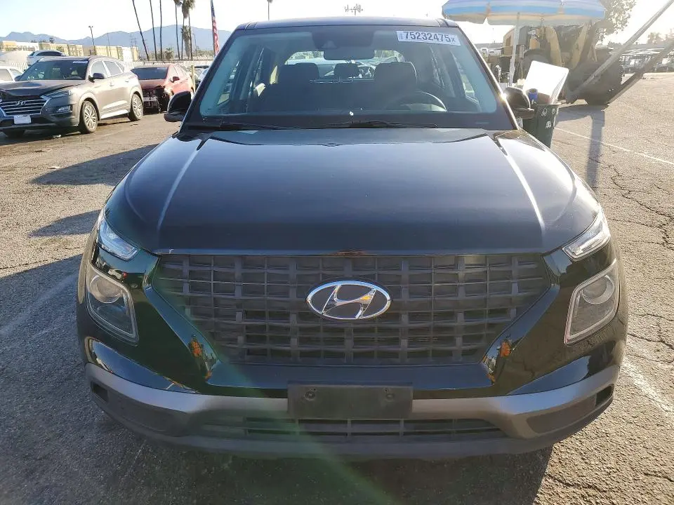 2021 HYUNDAI VENUE SE  