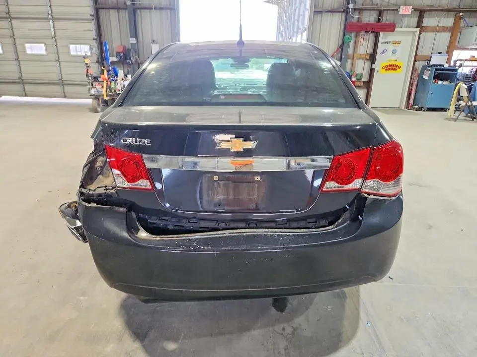 2013 CHEVROLET CRUZE LS  