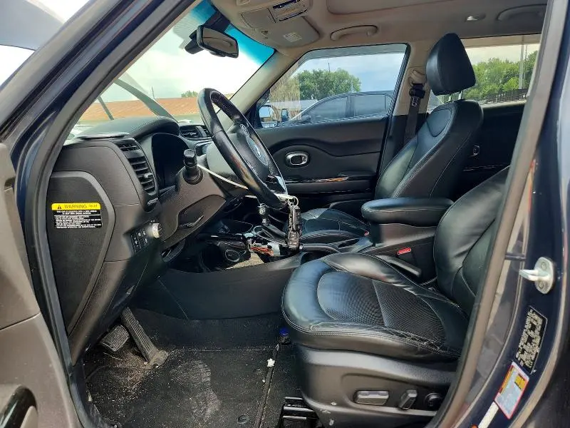 2016 KIA SOUL !  