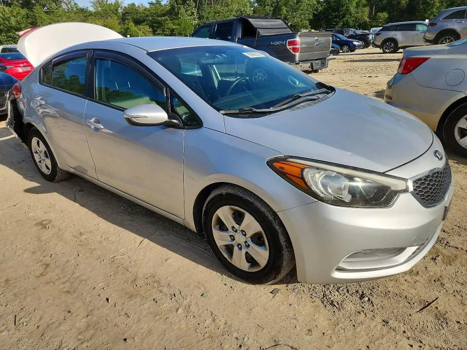 2015 KIA FORTE LX  