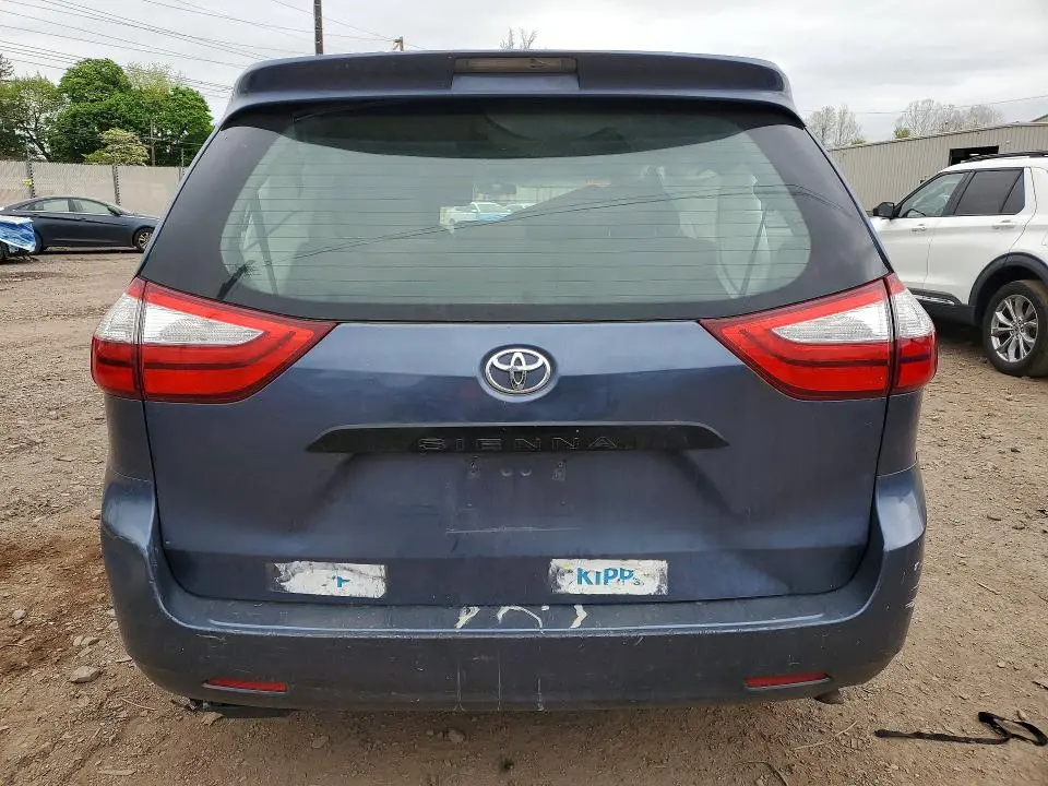 2015 TOYOTA SIENNA L 7-PASSENGER  