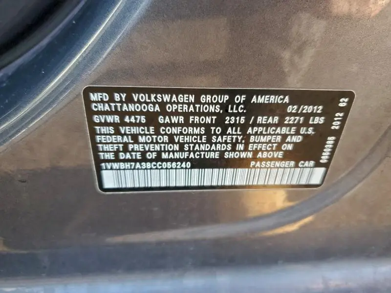 2012 VOLKSWAGEN PASSAT SE  