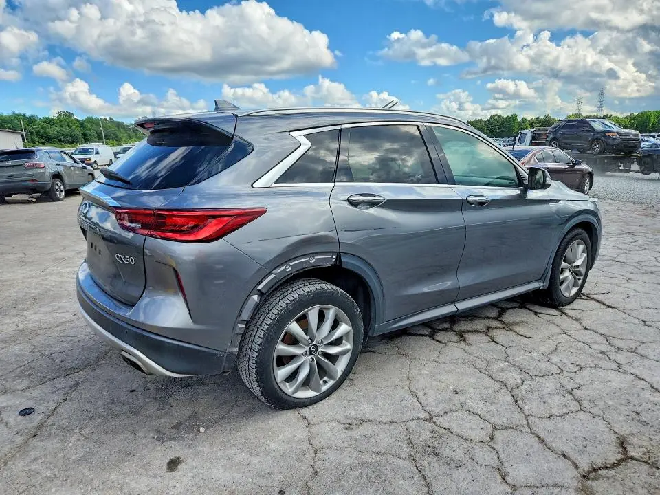 2022 INFINITI QX50 ESSENTIAL  