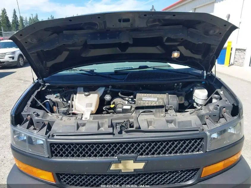 2018 CHEVROLET EXPRESS 2500 LS