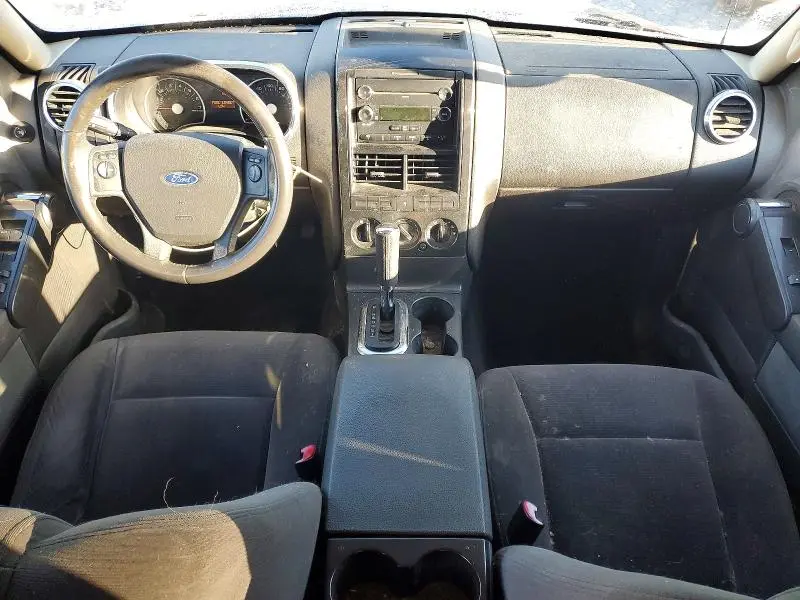 2010 FORD EXPLORER XLT  