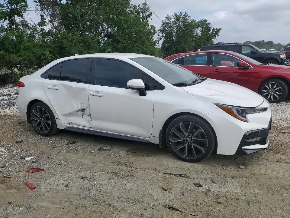 2022 TOYOTA COROLLA SE  