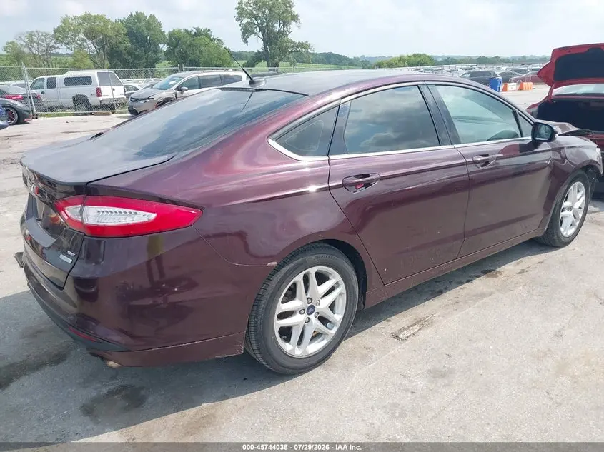 2013 FORD FUSION SE