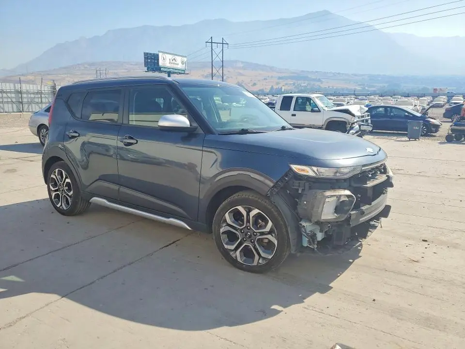 2020 KIA SOUL X-LINE  