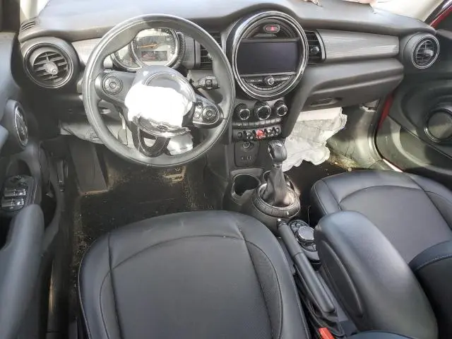 2016 MINI COOPER 