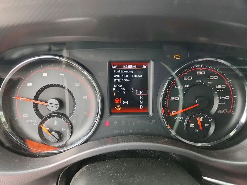 2013 DODGE CHARGER R  