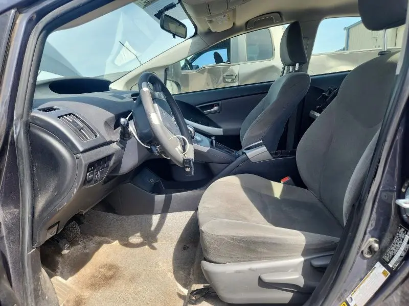 2015 TOYOTA PRIUS TWO  
