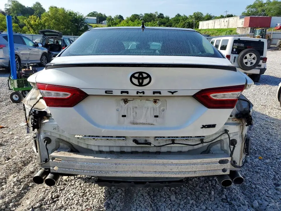 2019 TOYOTA CAMRY XSE  