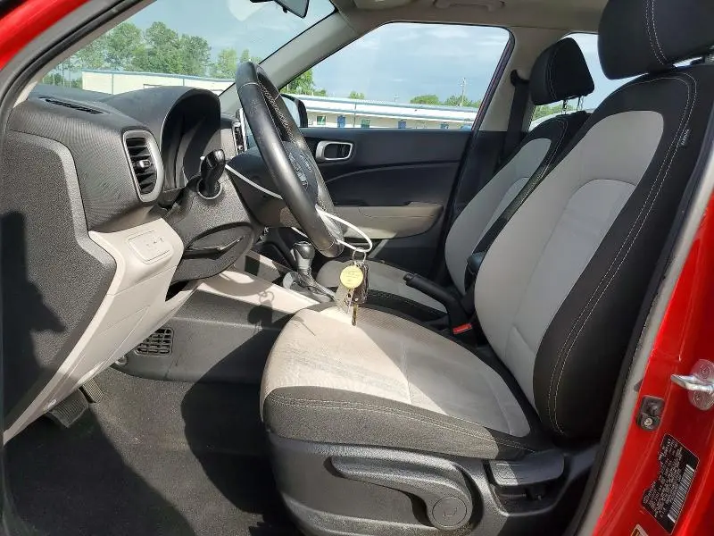 2022 HYUNDAI VENUE SEL  