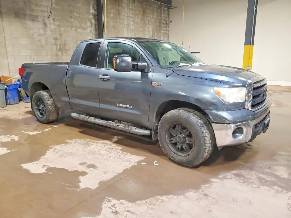 2010 TOYOTA TUNDRA GRADE  