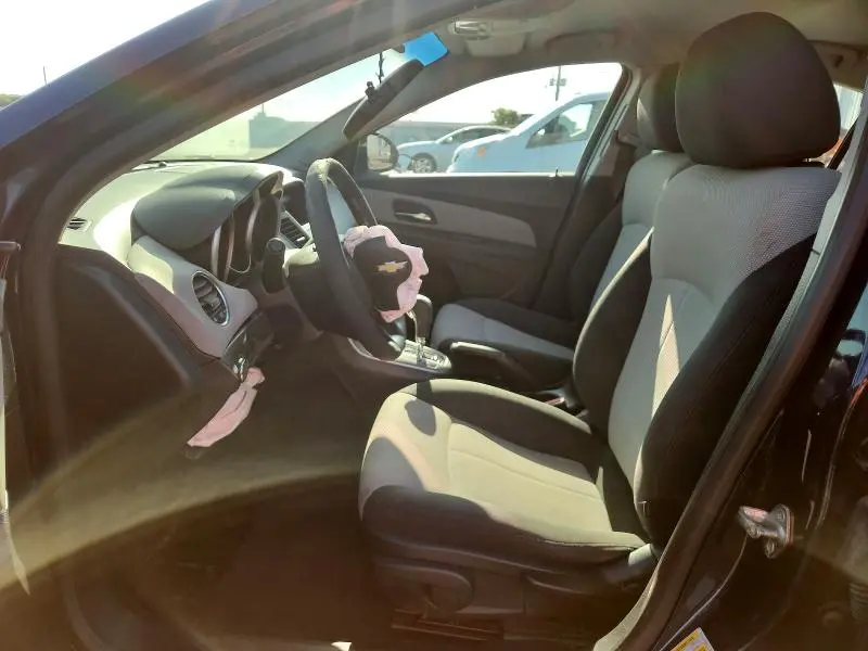 2011 CHEVROLET CRUZE LS  