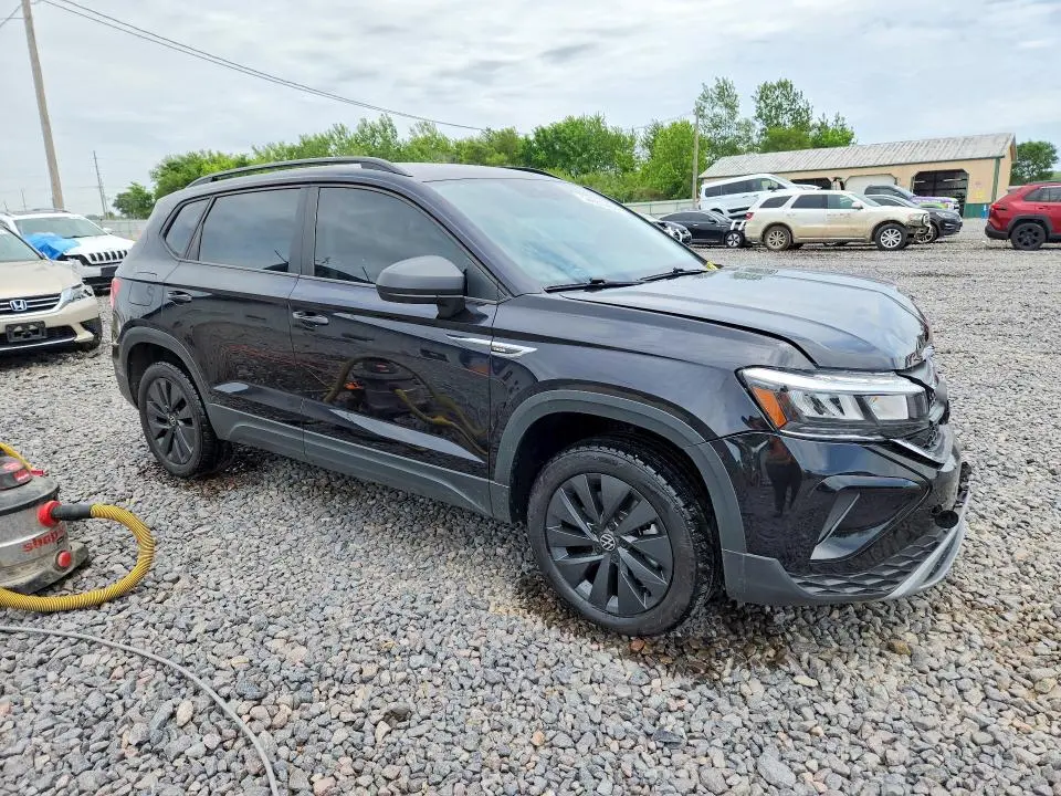 2024 VOLKSWAGEN TAOS S  