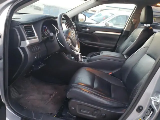 2014 TOYOTA HIGHLANDER XLE  