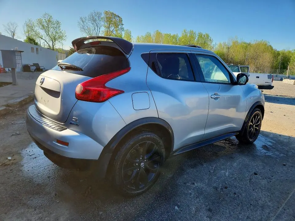 2013 NISSAN JUKE S  