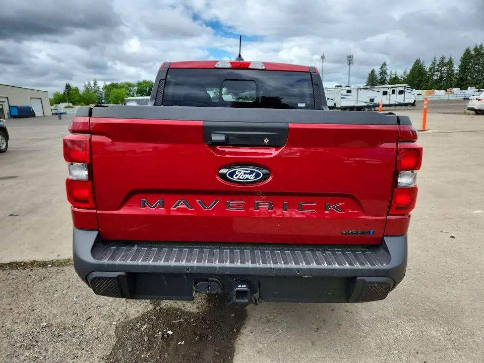 2026 FORD MAVERICK LARIAT  
