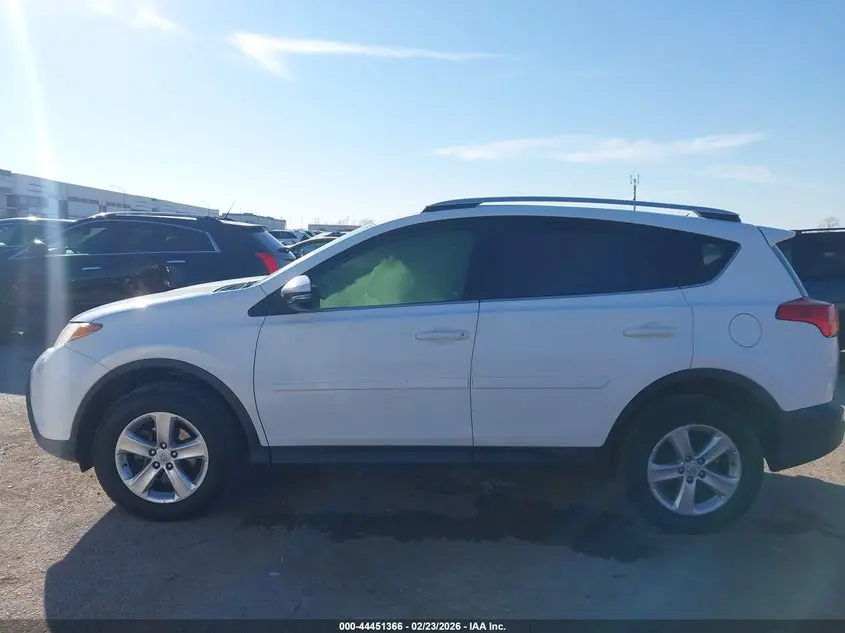2013 TOYOTA RAV4 XLE