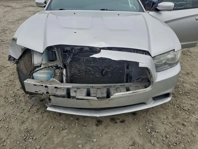2012 DODGE CHARGER SE  