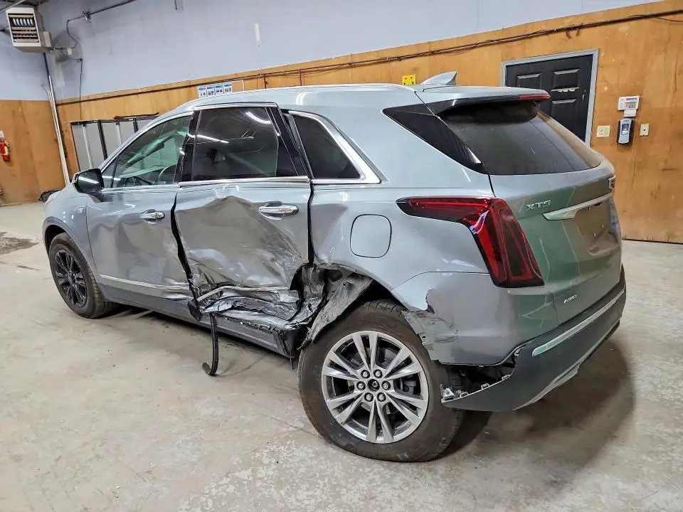 2023 CADILLAC XT5   