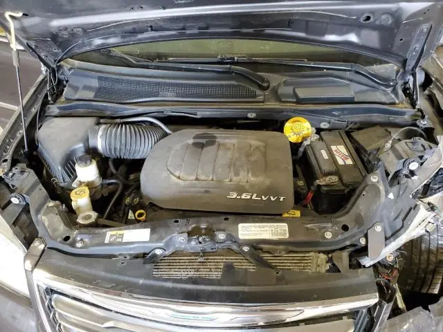 2015 CHRYSLER TOWN & COUNTRY TOURING L  