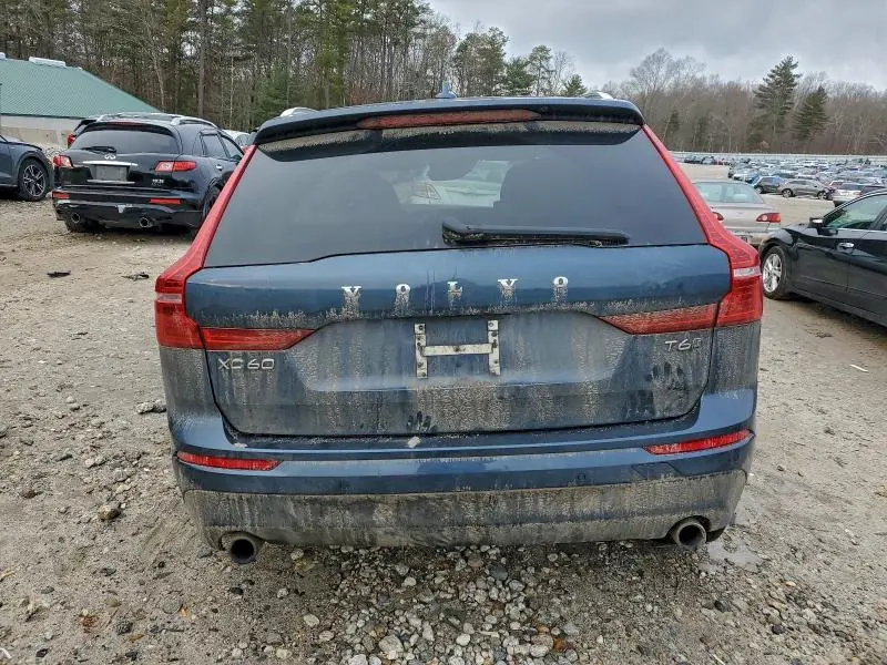 2018 VOLVO XC60 T6 MOMENTUM  