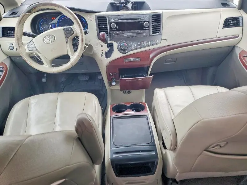 2012 TOYOTA SIENNA XLE 8-PASSENGER  