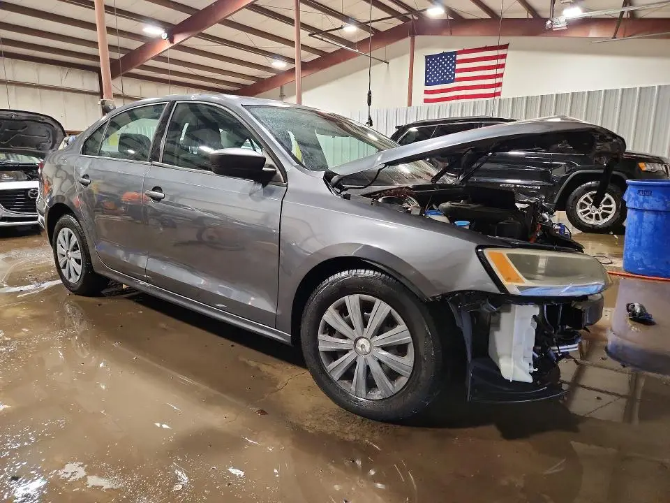 2011 VOLKSWAGEN JETTA BASE  
