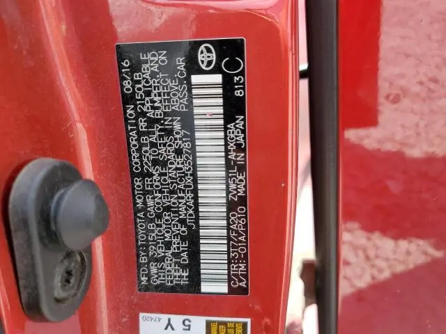 2017 TOYOTA PRIUS   