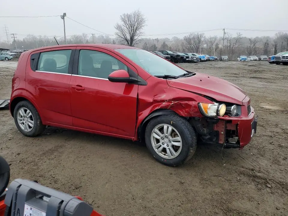 2015 CHEVROLET SONIC LT  