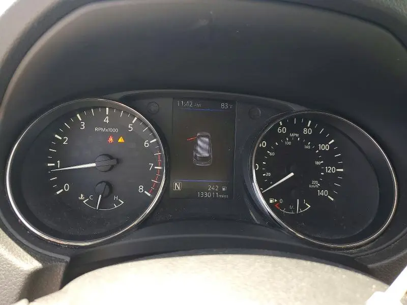 2018 NISSAN ROGUE SV  