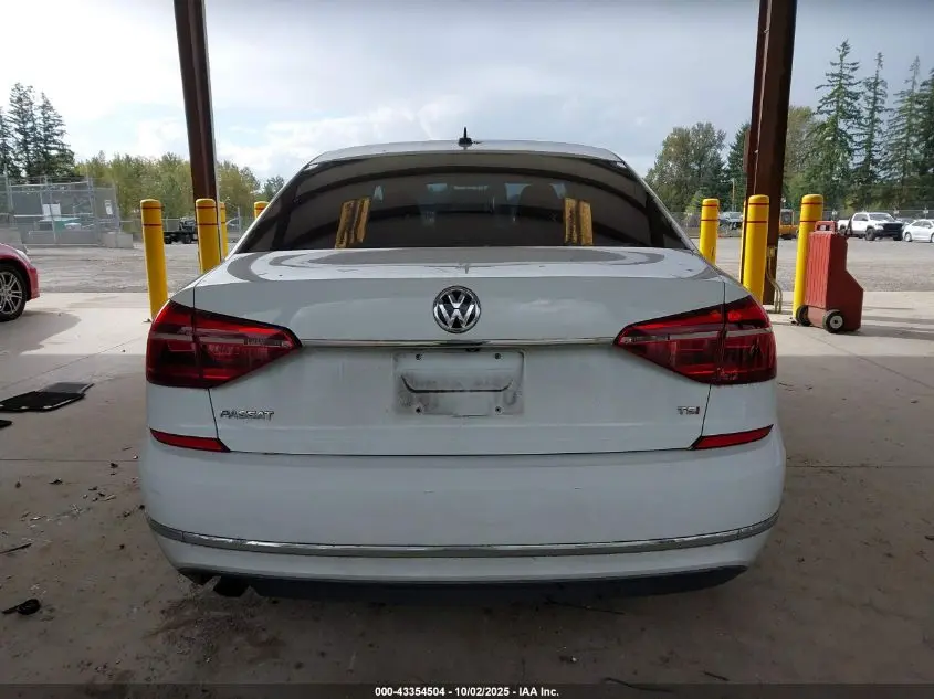 2017 VOLKSWAGEN PASSAT 1.8T S
