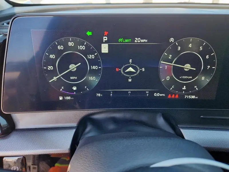 2023 KIA SPORTAGE SX  