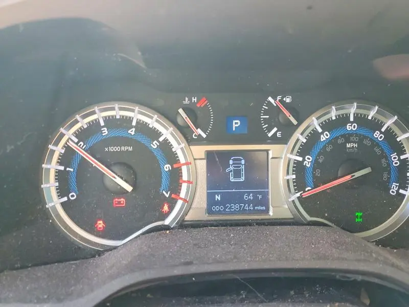 2014 TOYOTA 4RUNNER SR5  