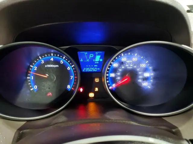 2012 HYUNDAI TUCSON GLS  