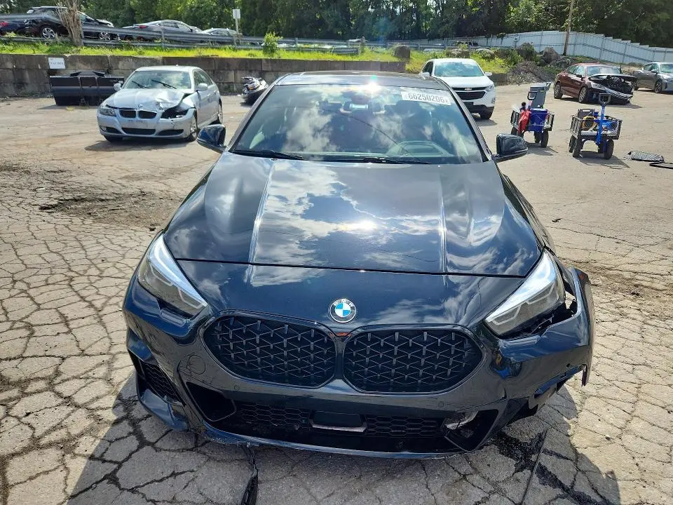 2024 BMW M235XI   
