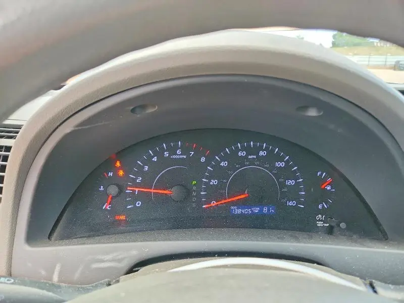 2011 TOYOTA CAMRY LE  