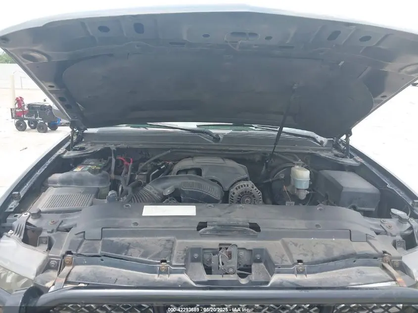 2011 CHEVROLET SUBURBAN 1500 LTZ