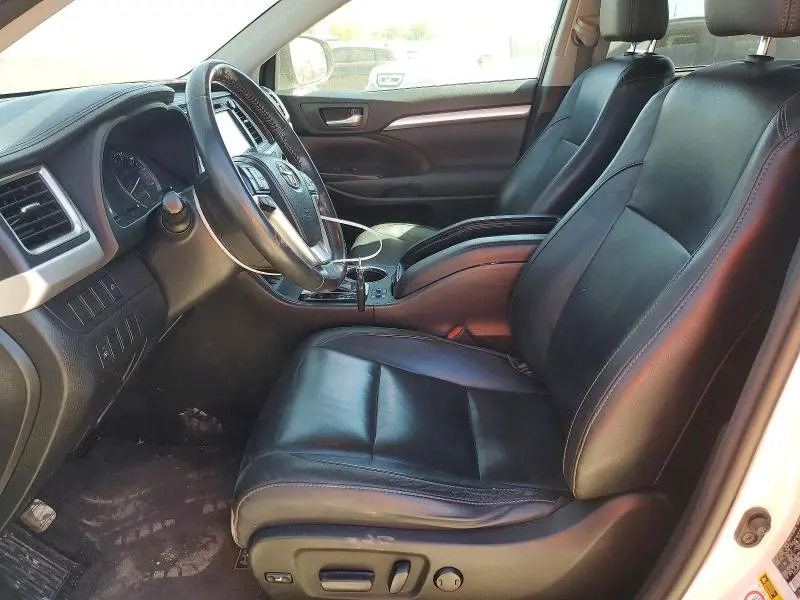 2014 TOYOTA HIGHLANDER XLE  