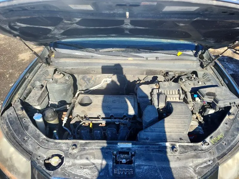 2011 HYUNDAI SANTA FE GLS  