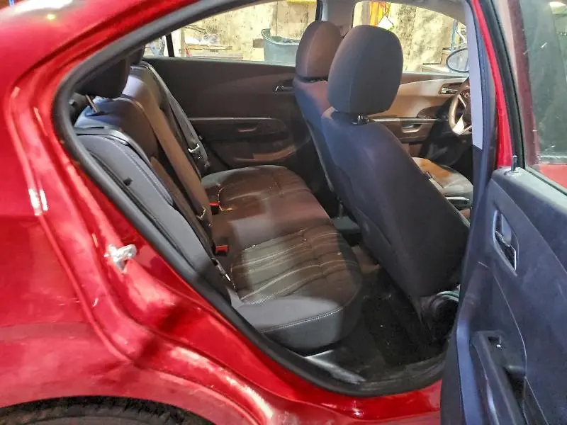 2017 CHEVROLET SONIC LT  