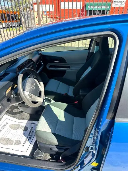 2014 TOYOTA PRIUS C TWO  