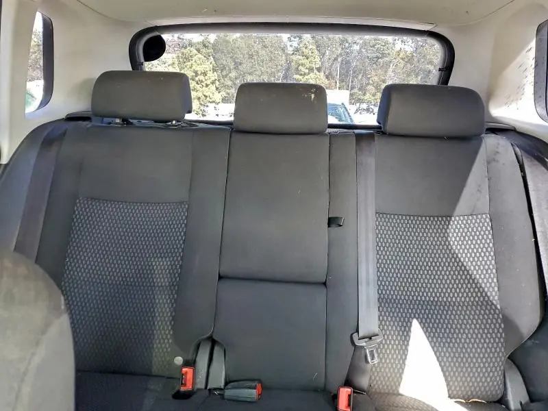 2010 VOLKSWAGEN TIGUAN SE  