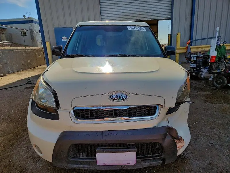 2010 KIA SOUL +  