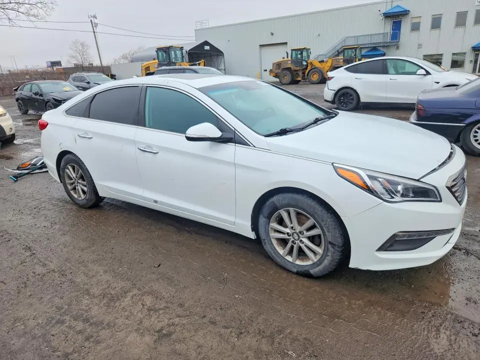 2016 HYUNDAI SONATA SE  