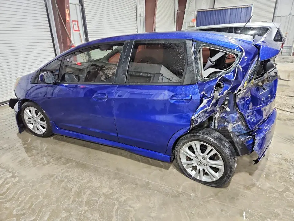 2011 HONDA FIT SPORT  